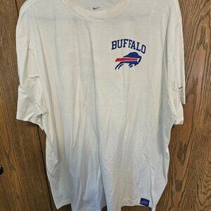 NWOT - Bills Men's Nike Blitz Essential T-Shirt - Mens XXL - $40 MSRP